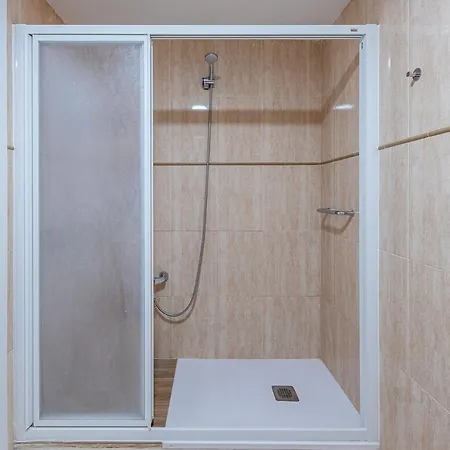 797 - Piso Reformado Con Amplia Terraza Carihue