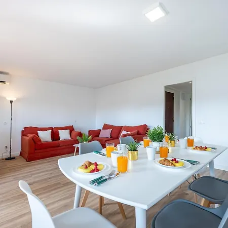 797 - Piso Reformado Con Amplia Terraza Carihue Torremolinos