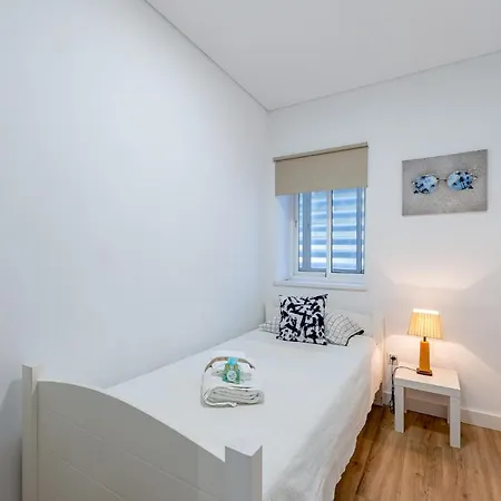 797 - Piso Reformado Con Amplia Terraza Carihue Apartamento *