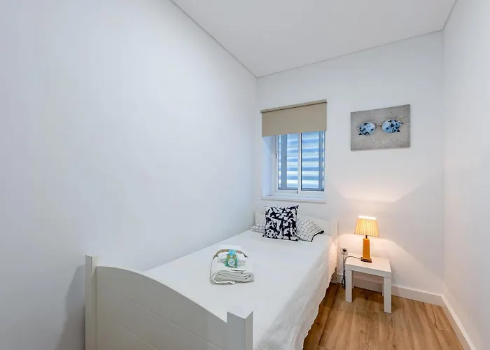 797 - Piso Reformado Con Amplia Terraza Carihue Appartamento *